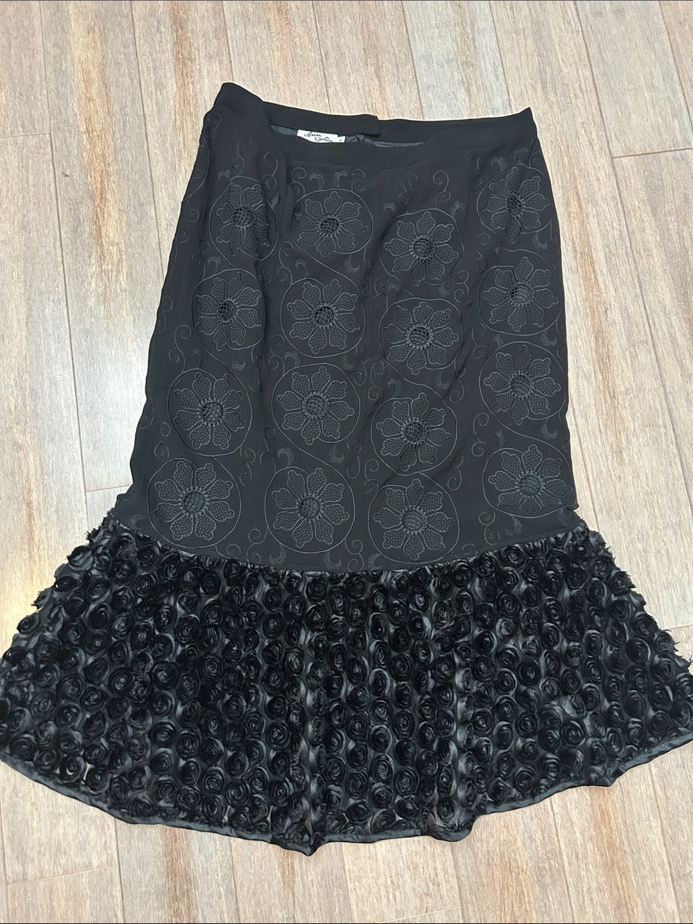 VTG Embroidered Black Maxi Skirt with Rosette Hem size 16